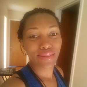 Meet your Posher, Estelle